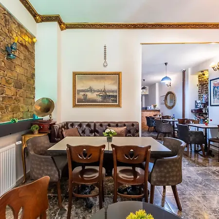 Hotel Taksim Trust