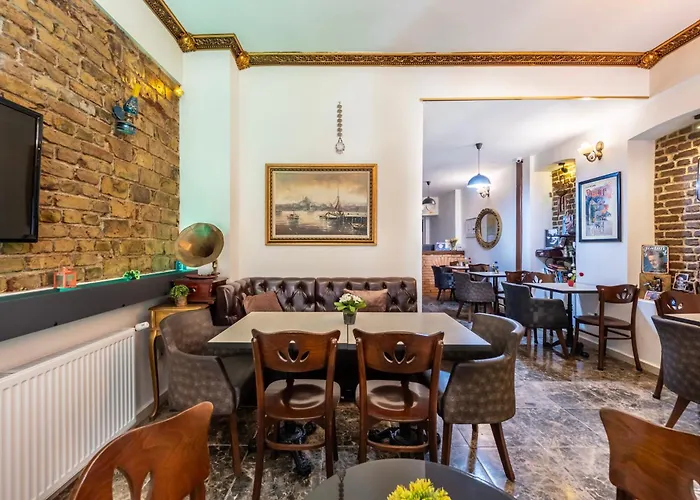 Szálloda Taksim Trust