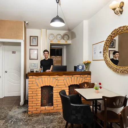 Отель Taksim Trust